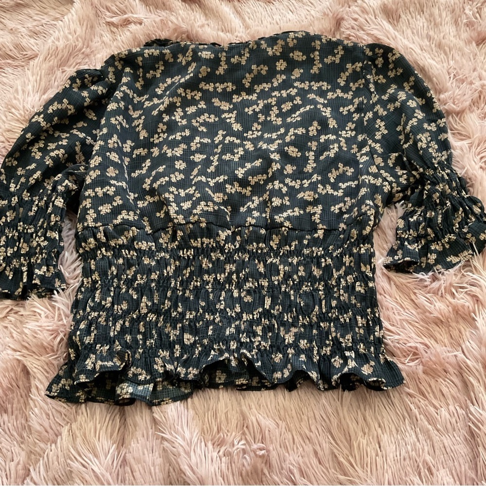 Blouse V-neck size L - Picture 7 of 12